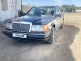 Mercedes-Benz E 220 1992 годаүшін1 400 000 тг. в Жалагаш