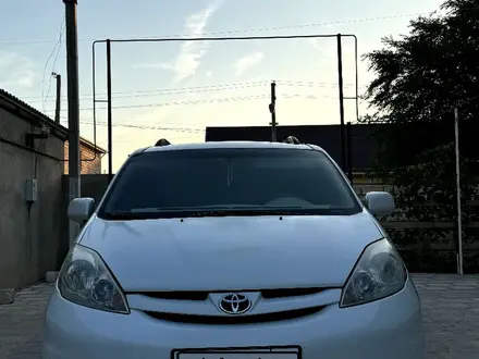 Toyota Sienna 2009 года за 8 700 000 тг. в Актау – фото 2