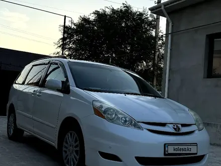 Toyota Sienna 2009 года за 8 700 000 тг. в Актау – фото 4