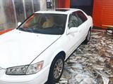 Toyota Camry 2000 годаfor3 200 000 тг. в Тараз