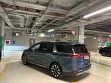 Kia Carnival 2022 годаүшін21 000 000 тг. в Астана – фото 2