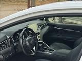 Toyota Camry 2023 годаүшін15 600 000 тг. в Семей
