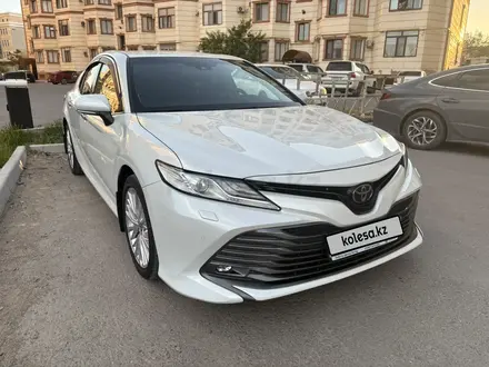 Toyota Camry 2021 года за 18 000 000 тг. в Актау