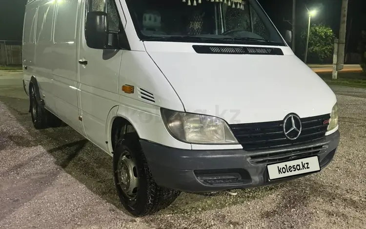 Mercedes-Benz Sprinter 2002 года за 8 800 000 тг. в Кордай