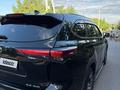 Toyota Highlander 2023 годаүшін25 000 000 тг. в Тараз – фото 15