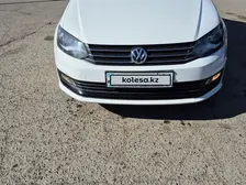 Volkswagen Polo, 2015