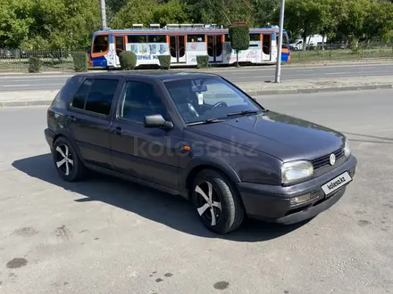 Volkswagen Golf 1993 года за 1 950 000 тг. в Павлодар – фото 4