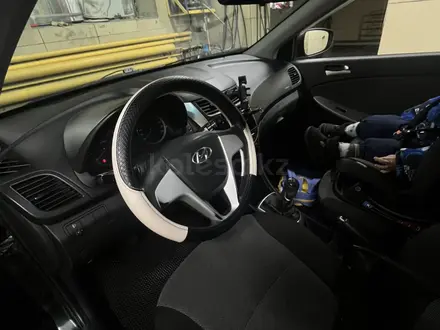 Hyundai Accent 2012 года за 3 900 000 тг. в Усть-Каменогорск – фото 18
