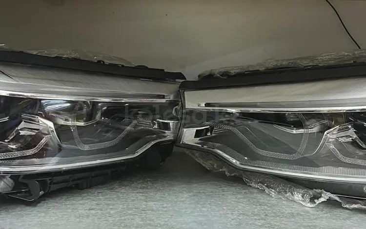 Передние фары BMW G30 дорестайлинг ADAPTIV Full led Оригинал за 250 000 тг. в Алматы