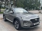 Hyundai Santa Fe 2020 года за 13 500 000 тг. в Алматы – фото 3