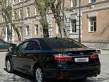 Toyota Camry 2016 года за 11 000 000 тг. в Семей – фото 4