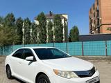 Toyota Camry 2012 года за 8 300 000 тг. в Актобе