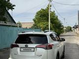 Toyota RAV4 2015 года за 9 600 000 тг. в Тараз – фото 3
