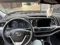 Toyota Highlander 2014 года за 16 500 000 тг. в Алматы – фото 16