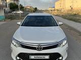 Toyota Camry 2017 годаfor13 600 000 тг. в Актау – фото 2