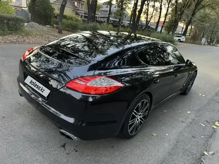 Porsche Panamera 2011 года за 23 500 000 тг. в Алматы – фото 22