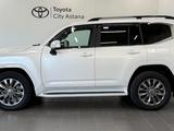 Toyota Land Cruiser Premium+ 2023 года за 57 900 000 тг. в Астана – фото 3