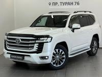 Toyota Land Cruiser Premium+ 2023 года за 57 900 000 тг. в Астана