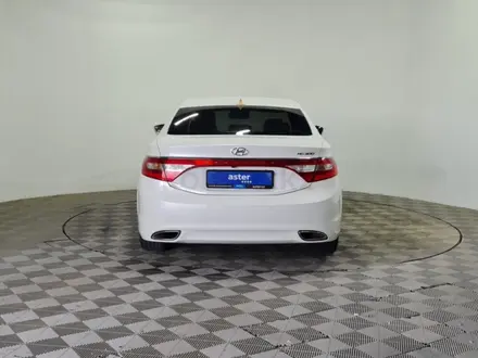 Hyundai Grandeur 2013 года за 8 350 000 тг. в Алматы – фото 6