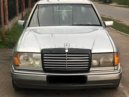 Mercedes-Benz E 300 1991 года за 1 550 000 тг. в Ават (Енбекшиказахский р-н)