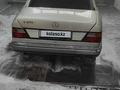 Mercedes-Benz E 200 1992 годаfor1 250 000 тг. в Астана – фото 2