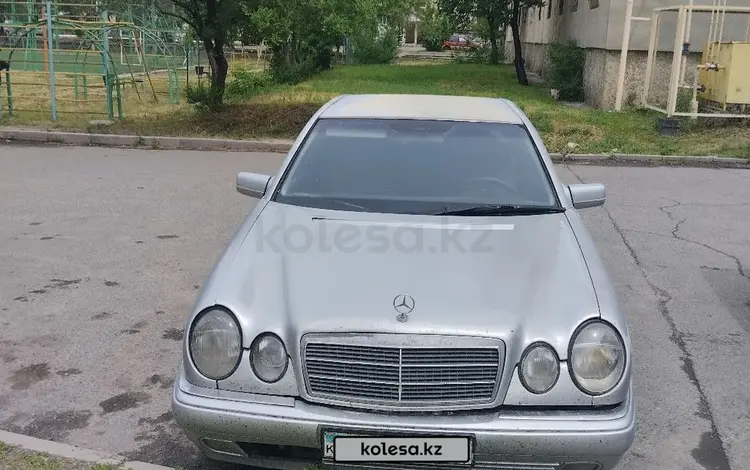 Mercedes-Benz E 320 1997 года за 2 500 000 тг. в Талдыкорган