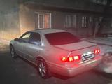 Toyota Camry 2001 годаfor3 250 000 тг. в Алматы