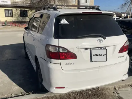 Toyota Ipsum 2003 года за 4 000 000 тг. в Атырау – фото 6