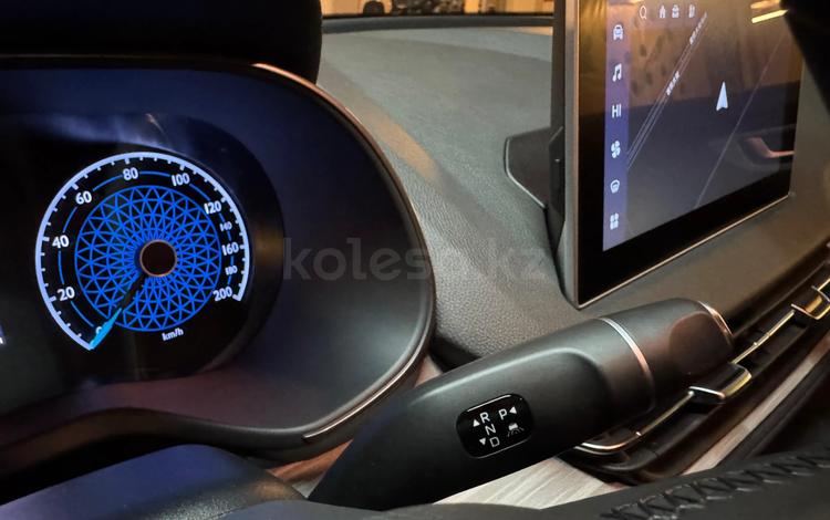 Hongqi E-QM5 — миниатюра 5