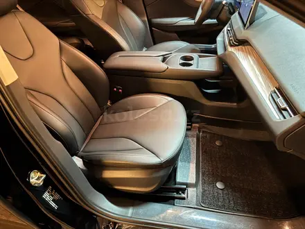 Hongqi E-QM5 2025 года за 8 390 000 тг. в Алматы – фото 14