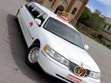 Lincoln Town Car 1999 годаүшін2 500 000 тг. в Астана