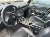 Mercedes-Benz C 200 2004 года за 2 350 000 тг. в Шымкент – фото 2