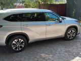Toyota Highlander 2022 годаүшін32 000 000 тг. в Жезказган – фото 5