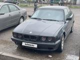 BMW 540 1994 года за 1 950 000 тг. в Алматы – фото 2