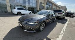 Lexus ES 250 2023 года за 32 000 000 тг. в Алматы – фото 3