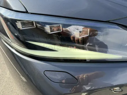 Lexus ES 250 2023 года за 32 000 000 тг. в Алматы – фото 39