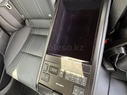 Lexus ES 250 2023 года за 32 000 000 тг. в Алматы – фото 43