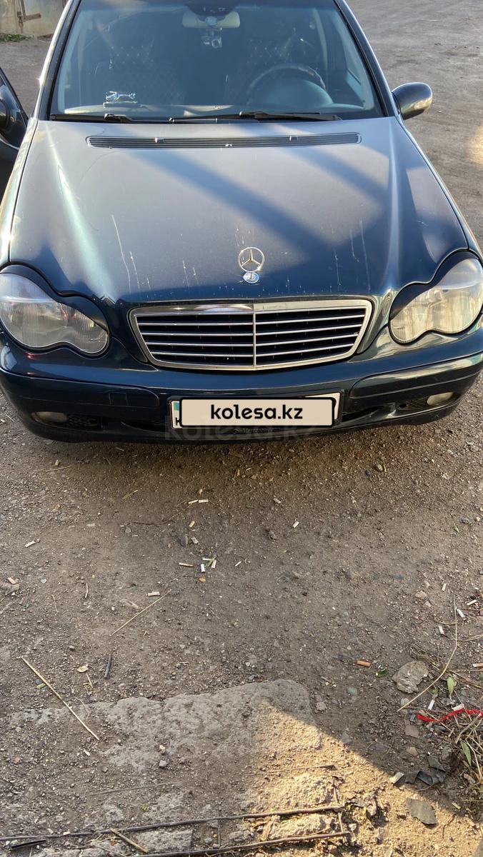 Mercedes-Benz C 180 2001 г.