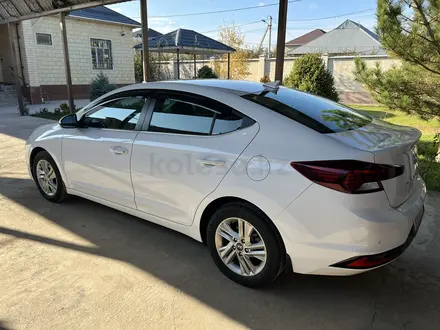 Hyundai Elantra 2019 года за 8 200 000 тг. в Шымкент – фото 9