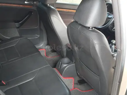 Volkswagen Jetta 2007 года за 2 500 000 тг. в Алматы – фото 15