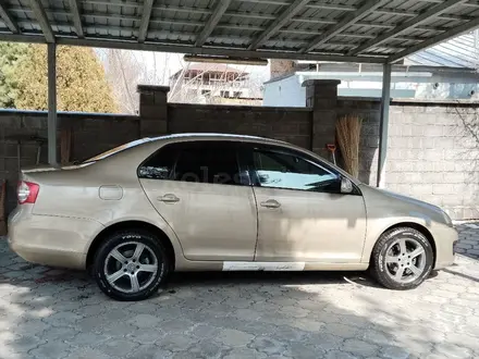 Volkswagen Jetta 2007 года за 2 500 000 тг. в Алматы – фото 8