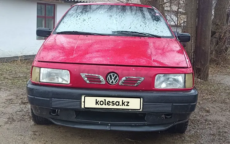Volkswagen Passat 1990 года за 750 000 тг. в Караганда