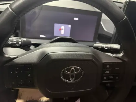 Toyota RAV4 2026 года за 25 500 000 тг. в Алматы – фото 4