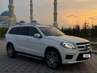 Mercedes-Benz GL 500