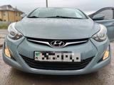 Hyundai Elantra 2014 годаүшін5 500 000 тг. в Уральск