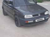 Volkswagen Golf 1993 года за 1 200 000 тг. в Байконыр – фото 4