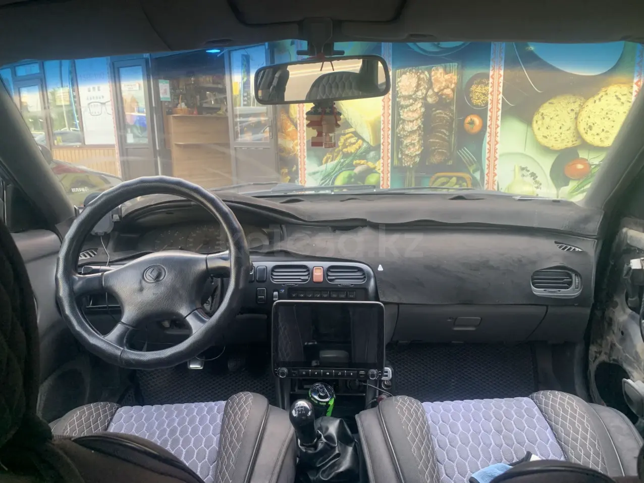 Mazda 626, 1992