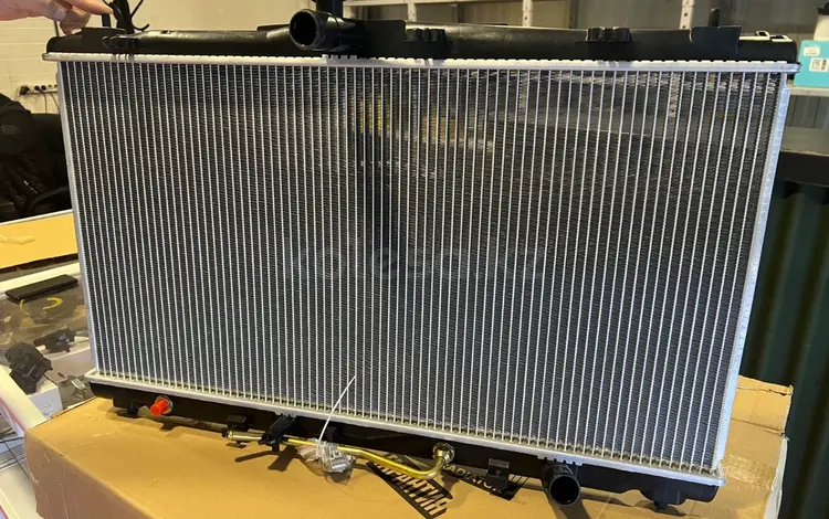 Радиатор охлаждения двигателя на Lexus ES350 (JPR0147) за 42 000 тг. в Алматы