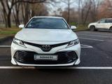 Toyota Camry 2019 года за 12 400 000 тг. в Алматы