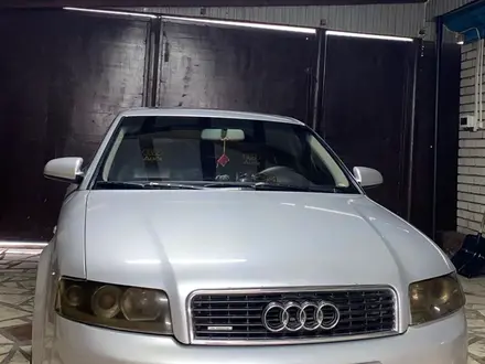 Audi A4 2004 года за 3 100 000 тг. в Семей – фото 3